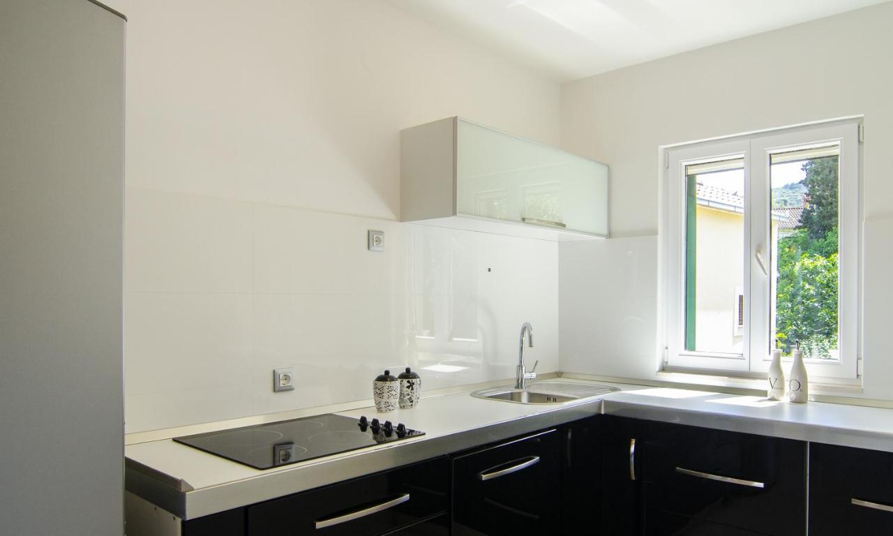 Villa Green Garden Сплитска Экстерьер фото